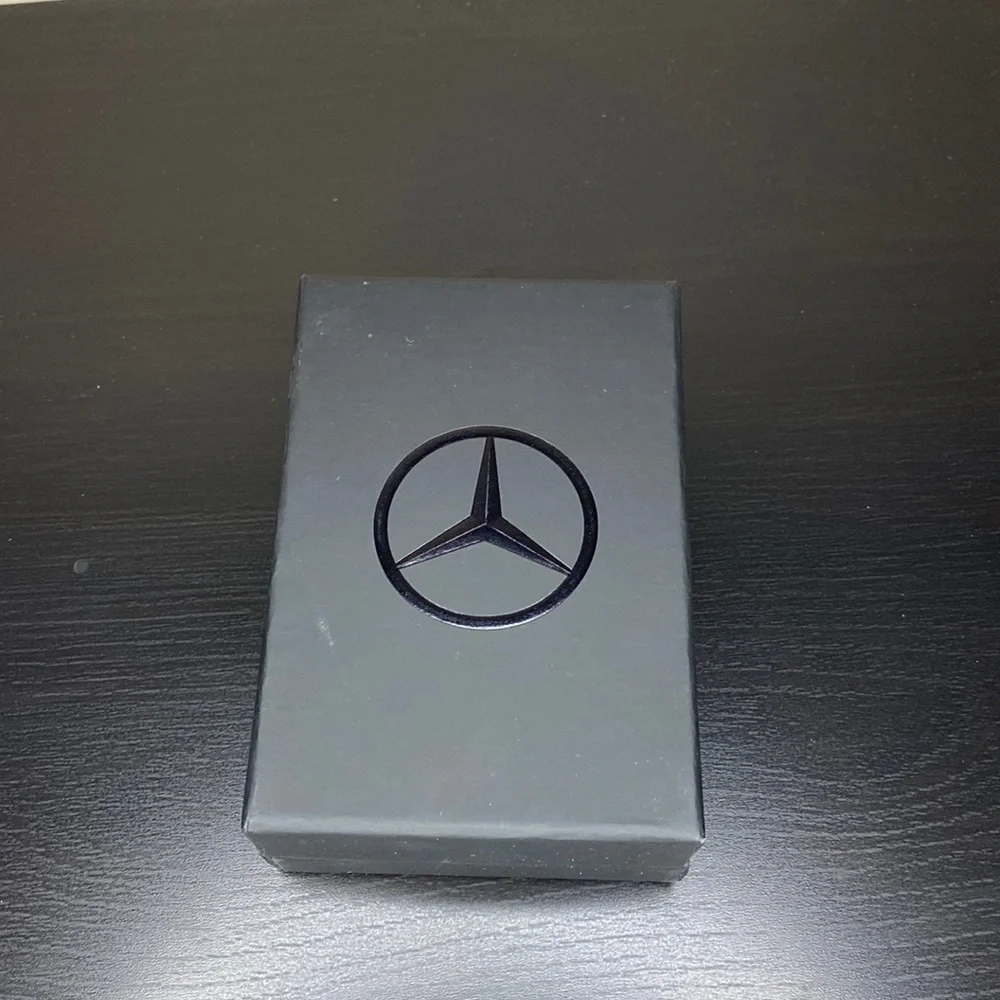 Mercedes Benz Wine Stopper in Shift Knob Style | Cream - Picture 3 of 9